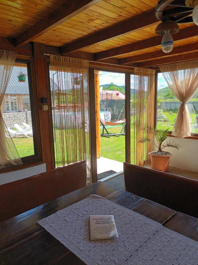 Casa Mary Mar Hotel Tirgu Ocna Exterior photo